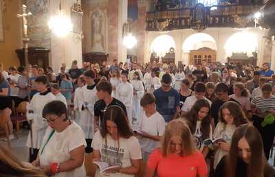 Der Sendungsgottesdienst in Mariatrost mi Diözesanbischof Wilhelm Krautwaschl.